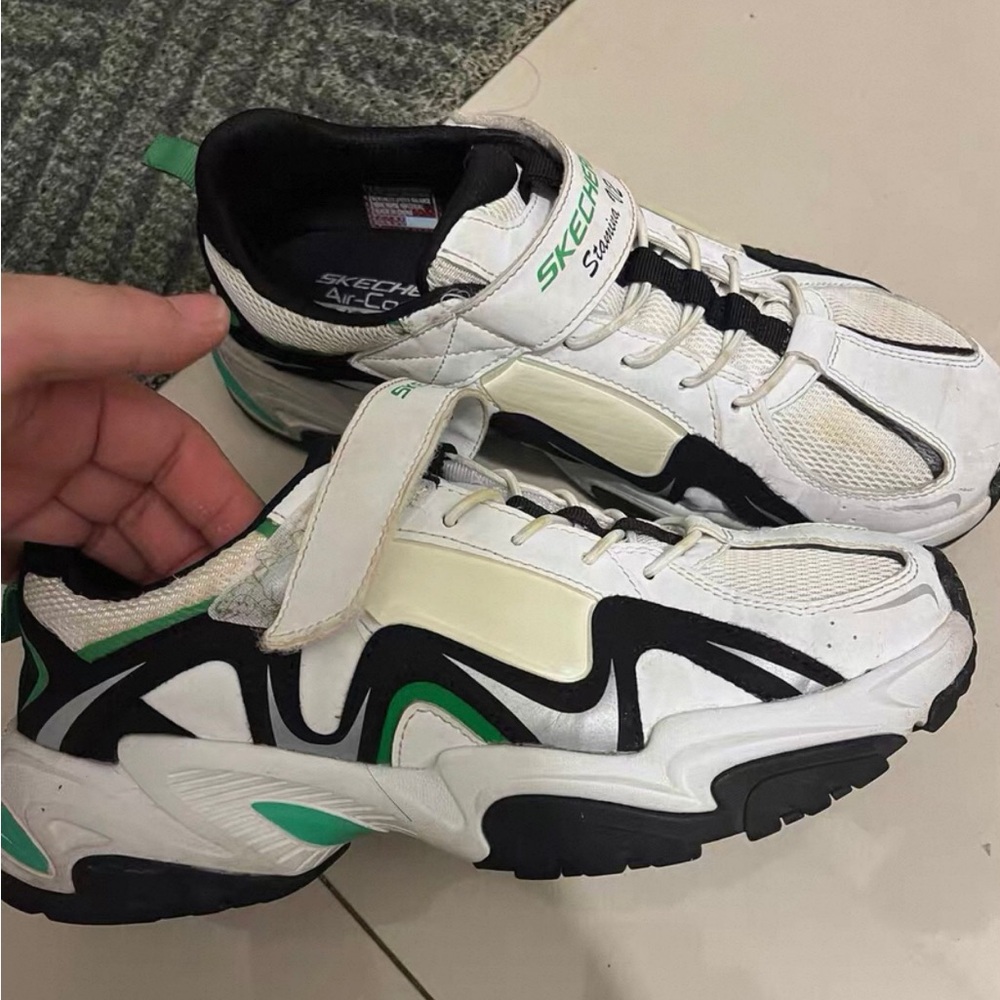 Skechers White and Black Kids Sneakers